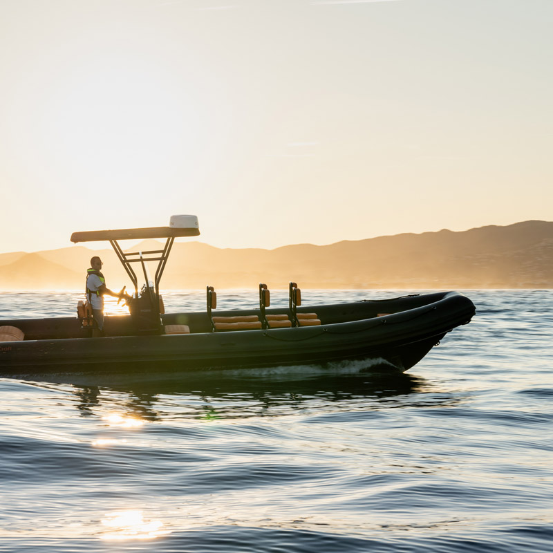 Bateau semi-rigide pour excursions en mer, Crozon